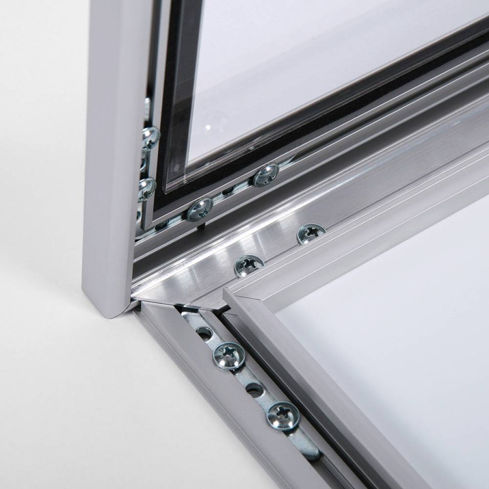 Meni vitrina 2xA4, LED osvetlitev - zunanja uporaba