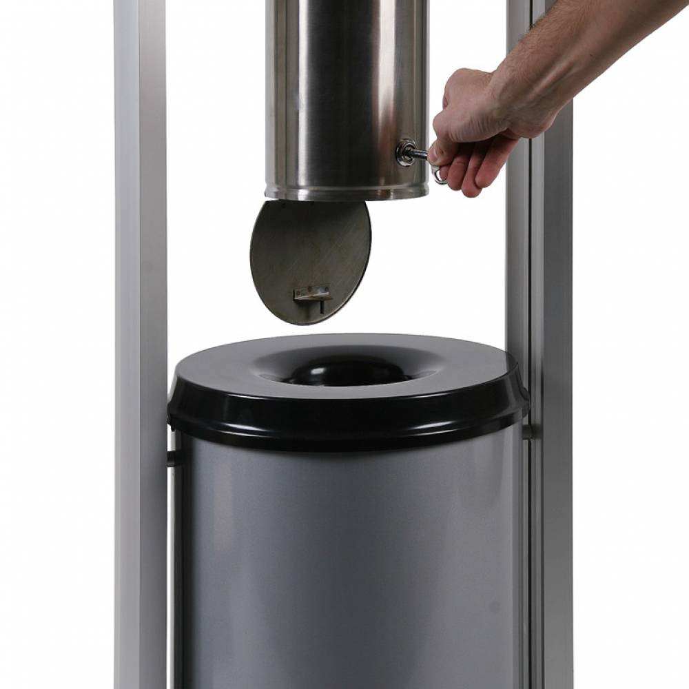 Miza s pepelnikom - samostoječa