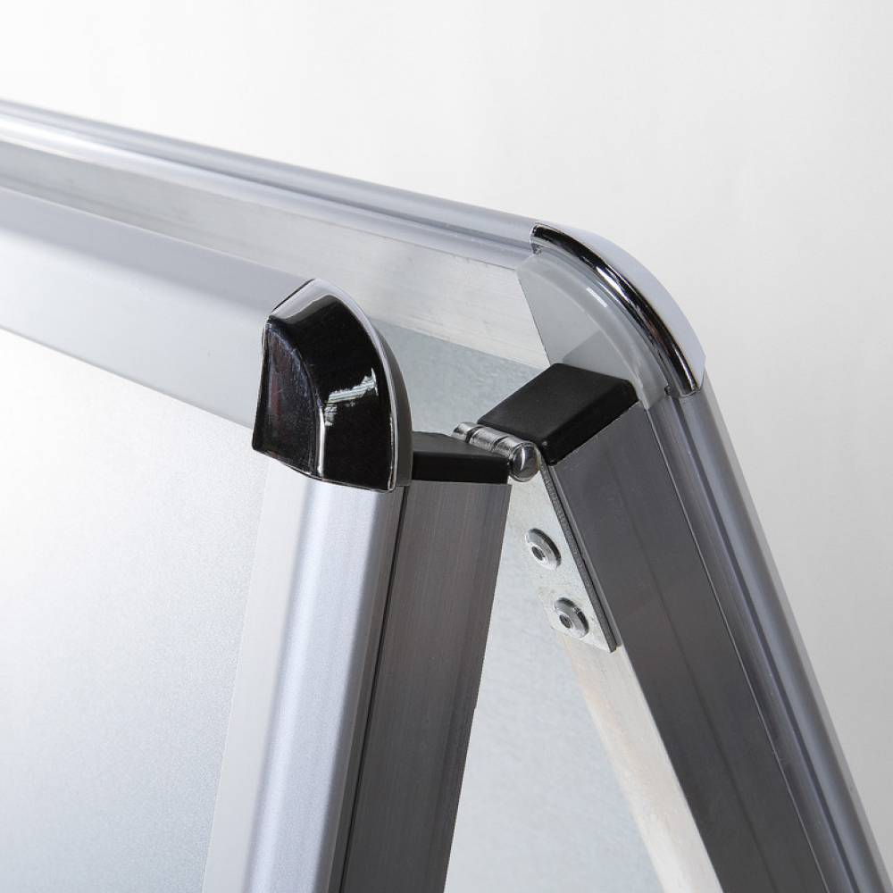 A stojalo 32mm vremensko odporno