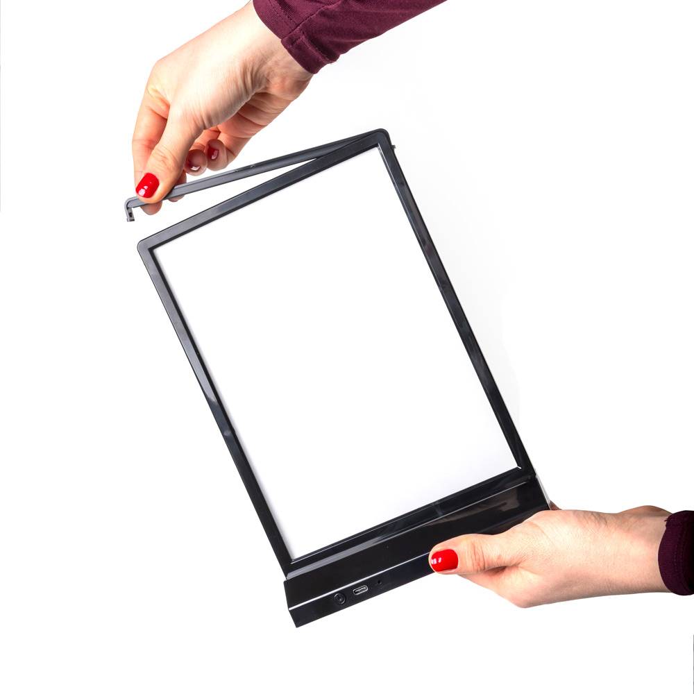 T stojalo z LED osvetlitvijo